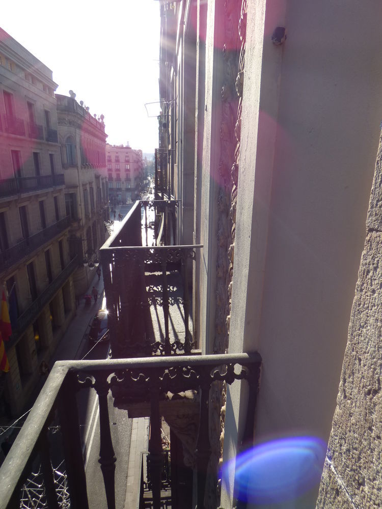 Hotel Jaume I Barcelona Exterior foto